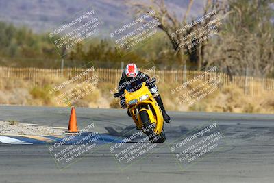 media/Jan-08-2022-SoCal Trackdays (Sat) [[1ec2777125]]/Turns 1 and 2 Exit (1130am)/